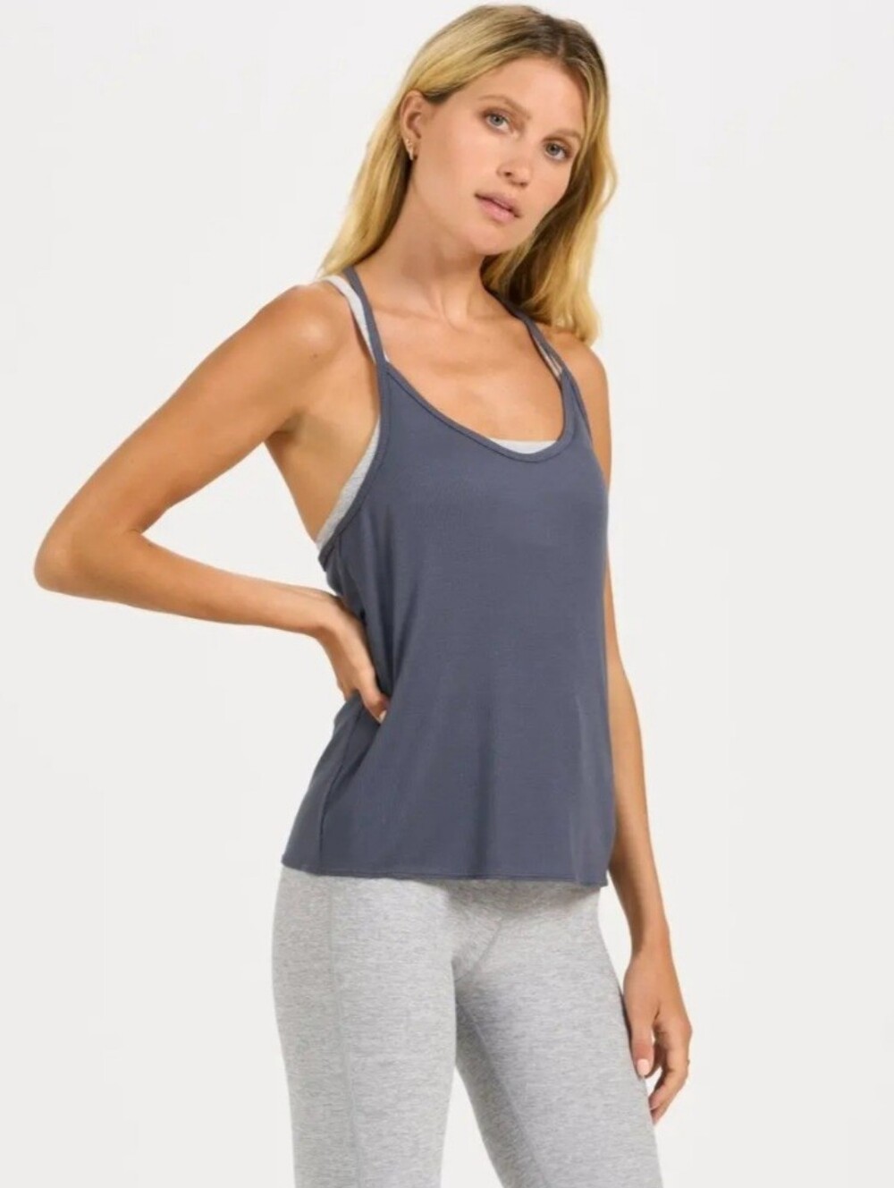 Vuori Cove Azure Blue Ribbed Relaxed Fit Racerback Tank Size Medium